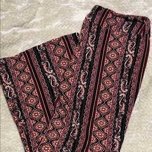 Stretchy Paisley Print Women's Pants